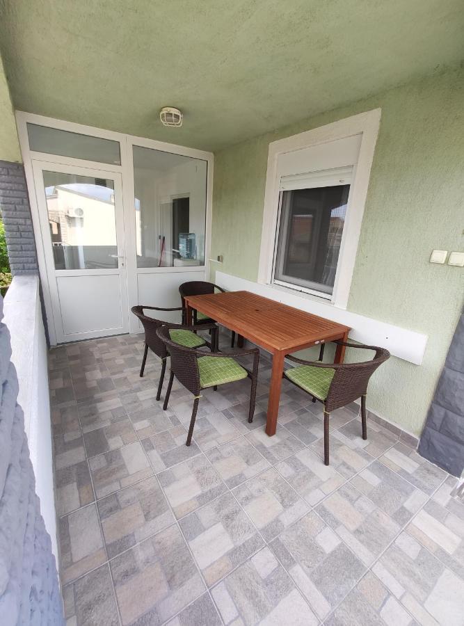 Apartamento Apartman Pilcik Vir Exterior foto